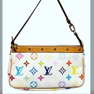 Mini Louis Vuitton shoulder bag
